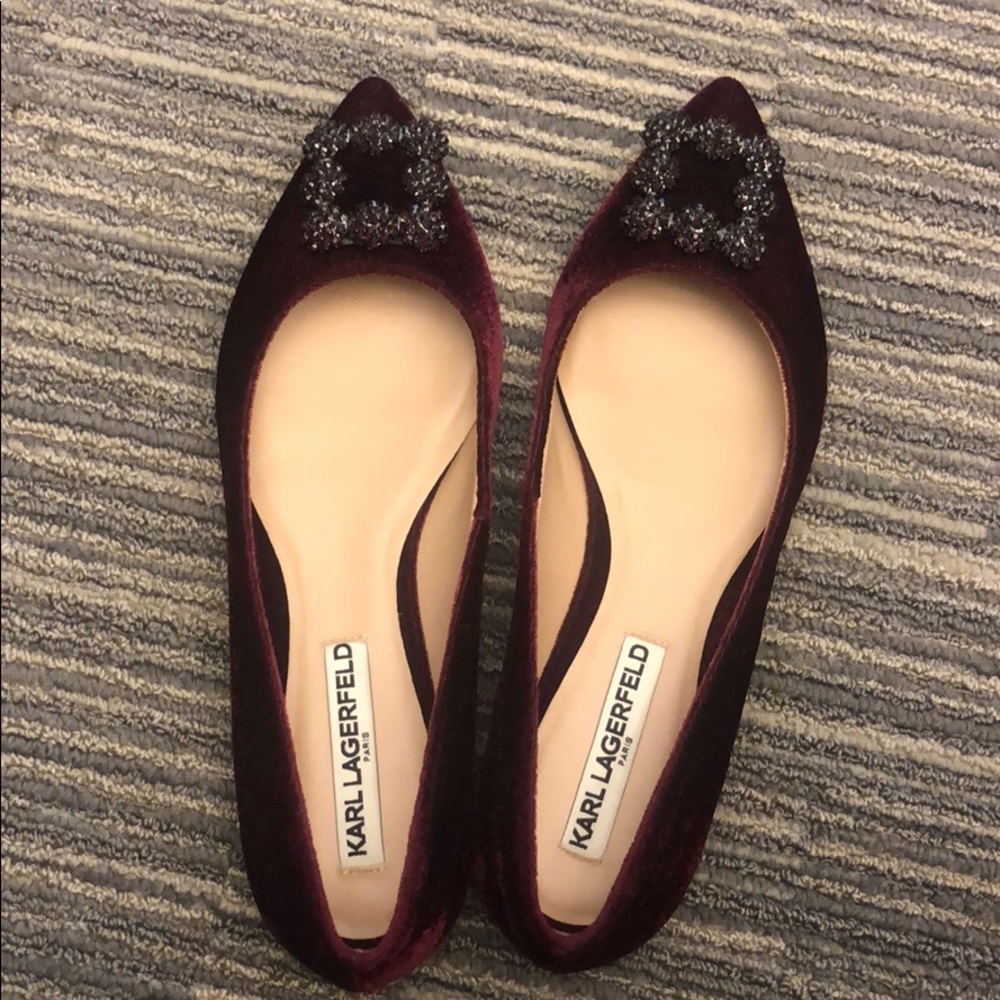 Karl Lagerfeld Burgundy flats!